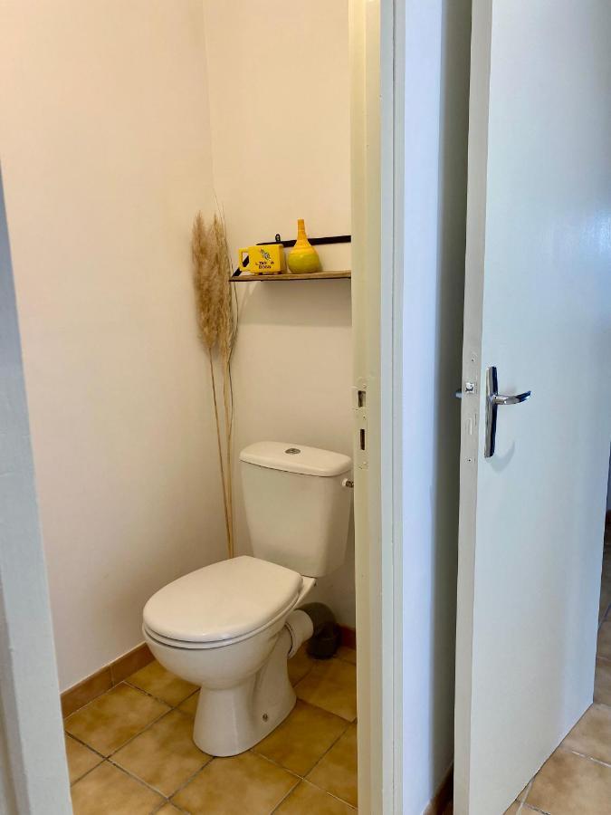 Confortable T2 Avec Jardin Amenage Lezignan-Corbieres Exterior foto